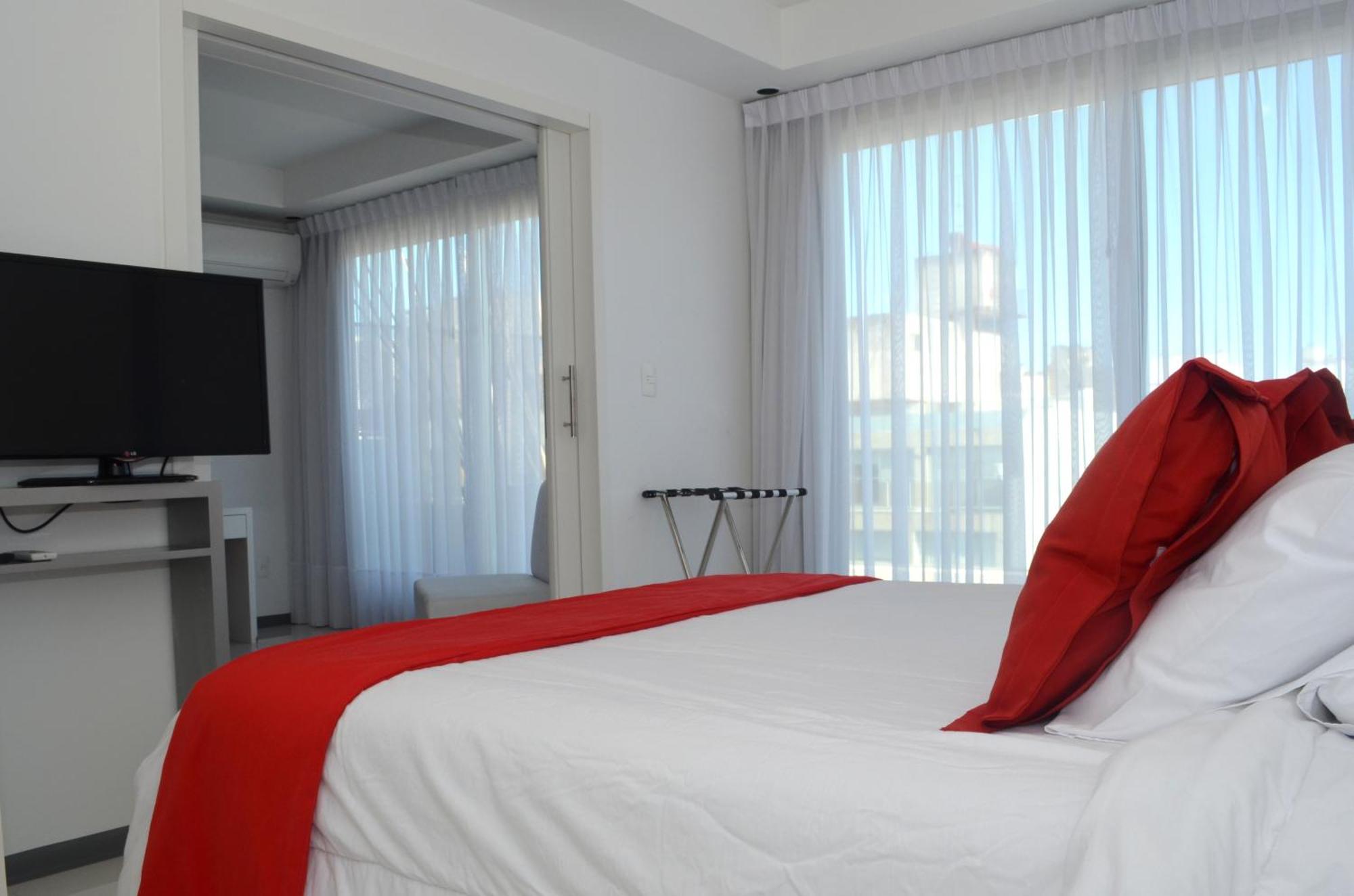 Hotel Gema Luxury Suites 몬테비데오 객실 사진